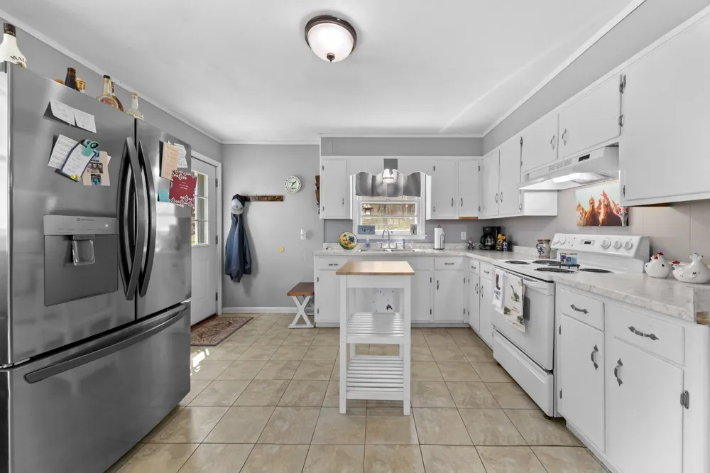 755 Briar Pond Rd Centerville, TN 37033