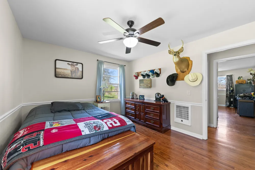 755 Briar Pond Rd Centerville, TN 37033