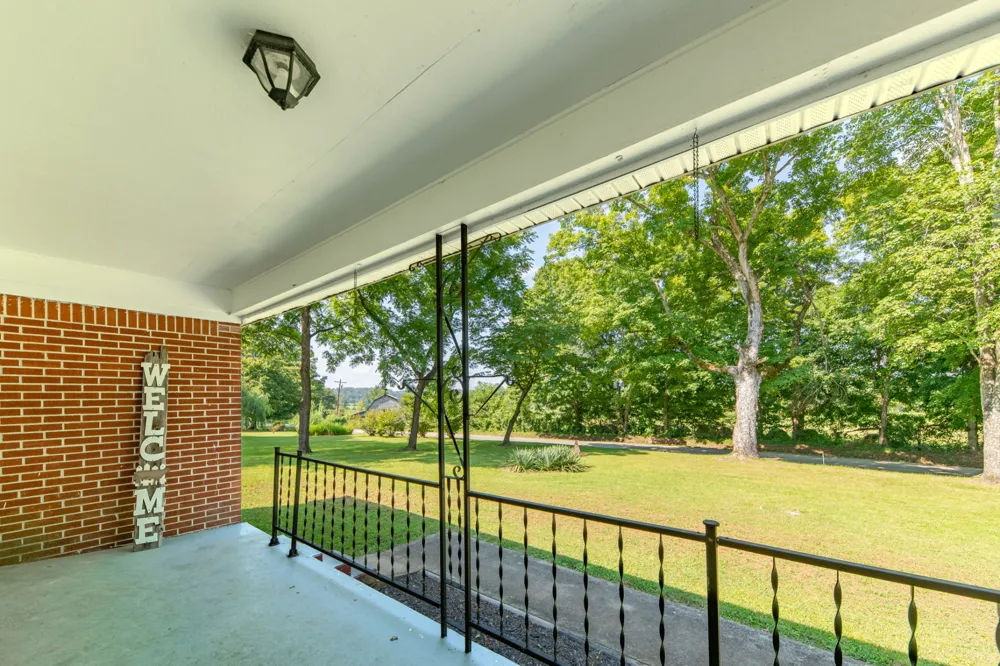755 Briar Pond Rd Centerville, TN 37033