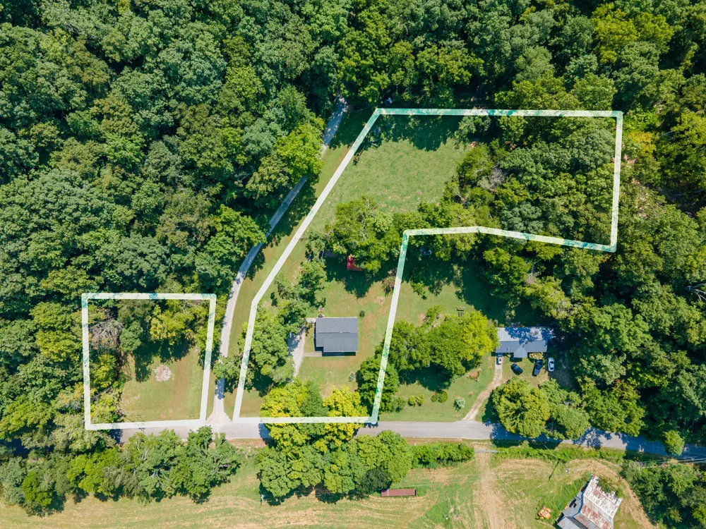 755 Briar Pond Rd Centerville, TN 37033