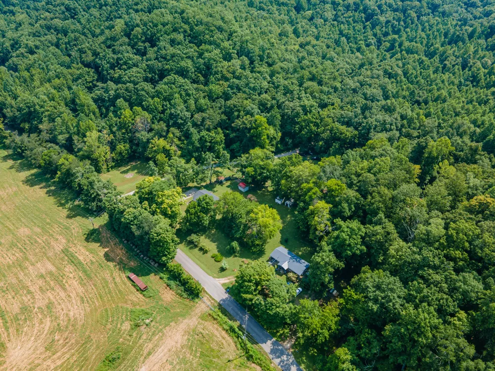 755 Briar Pond Rd Centerville, TN 37033