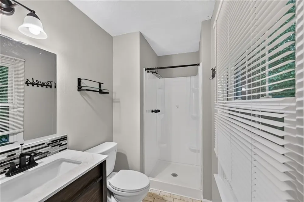 226 High Creek Drive Roswell, GA 30076