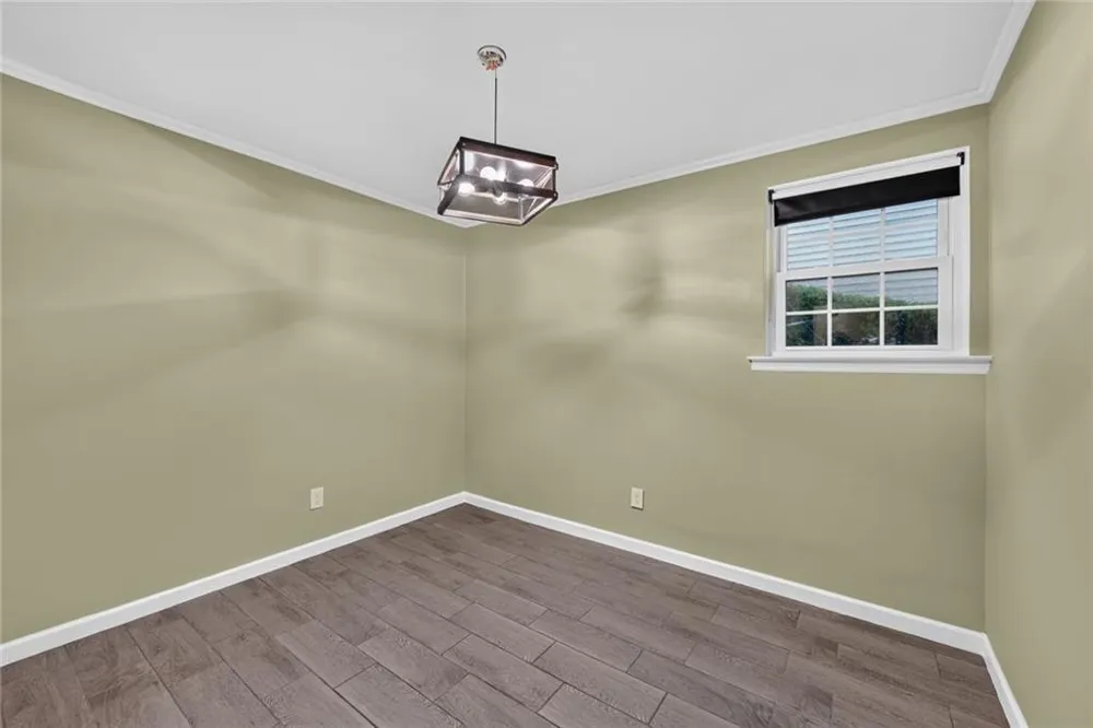 226 High Creek Drive Roswell, GA 30076