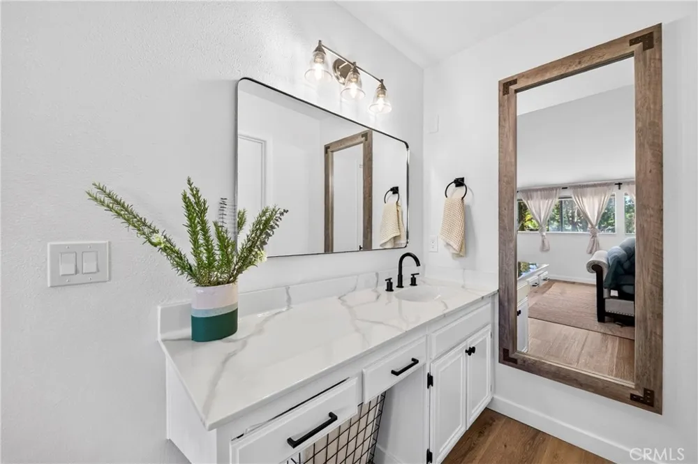 1826 Vista Del Oro Fullerton, CA 92831