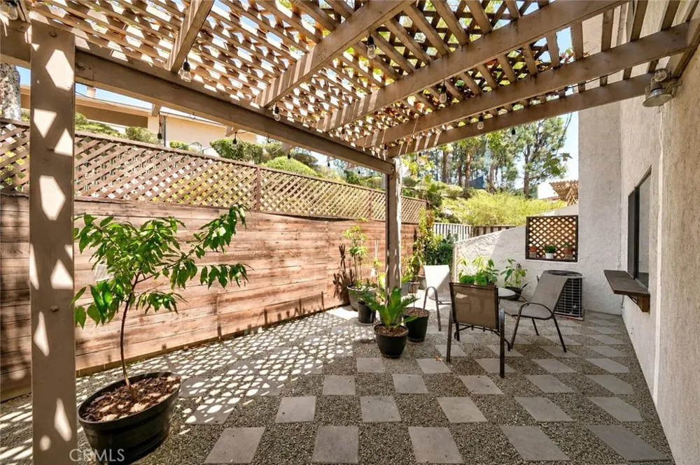 1826 Vista Del Oro Fullerton, CA 92831