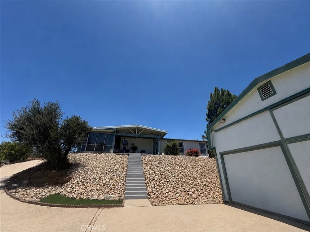 24440 Woodshed Way Wildomar, CA 92595