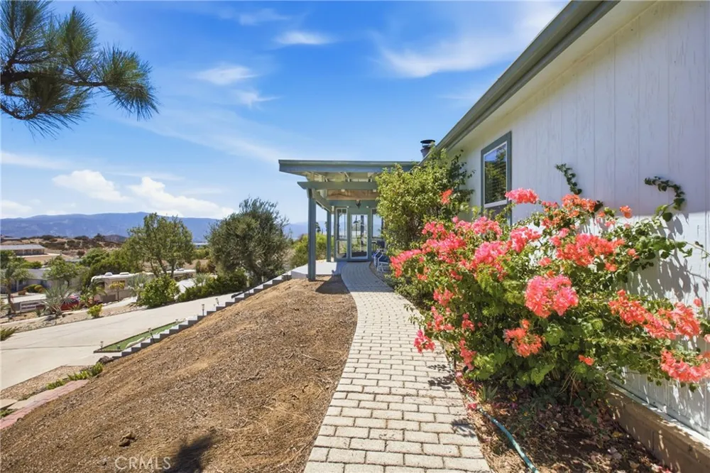 24440 Woodshed Way Wildomar, CA 92595