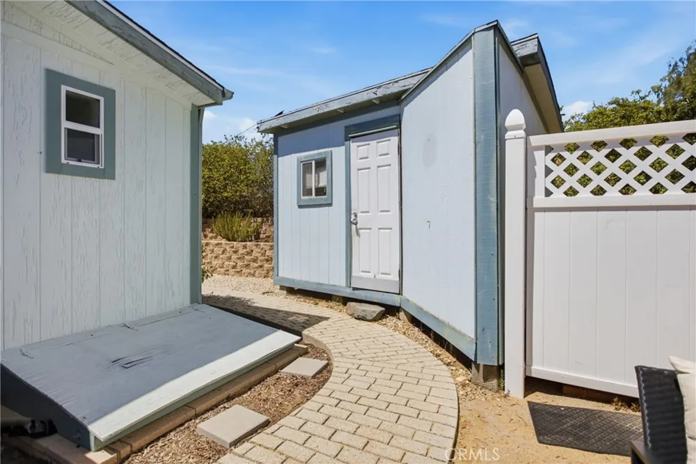 24440 Woodshed Way Wildomar, CA 92595
