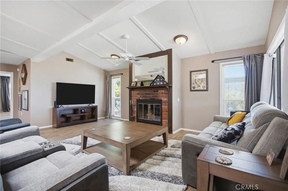 24440 Woodshed Way Wildomar, CA 92595