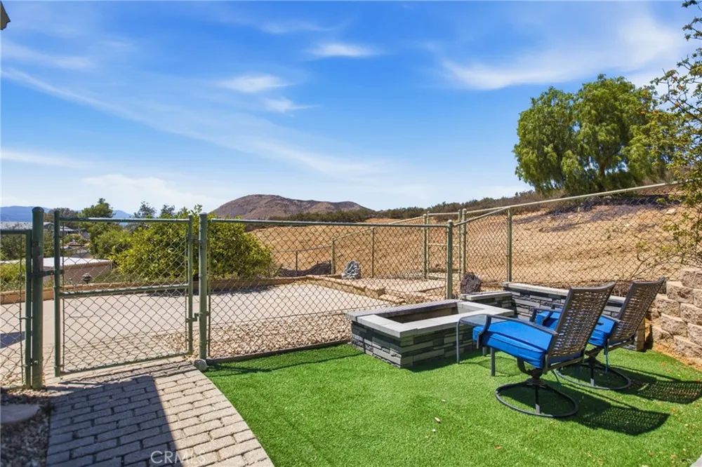 24440 Woodshed Way Wildomar, CA 92595