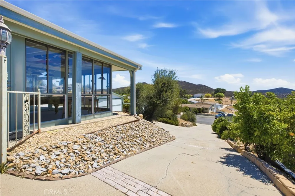24440 Woodshed Way Wildomar, CA 92595