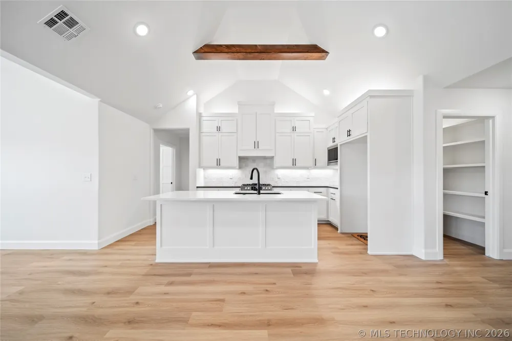 28002 E 107th Street S Coweta, OK 74429