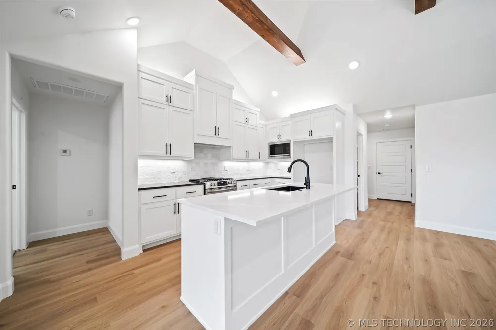 28002 E 107th Street S Coweta, OK 74429