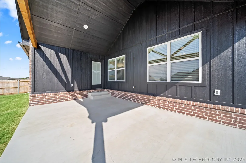 28002 E 107th Street S Coweta, OK 74429