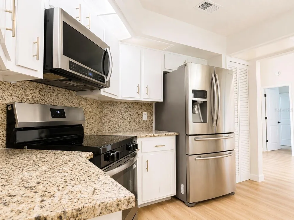 324 RINGWOOD CIRCLE Winter Springs, FL 32708