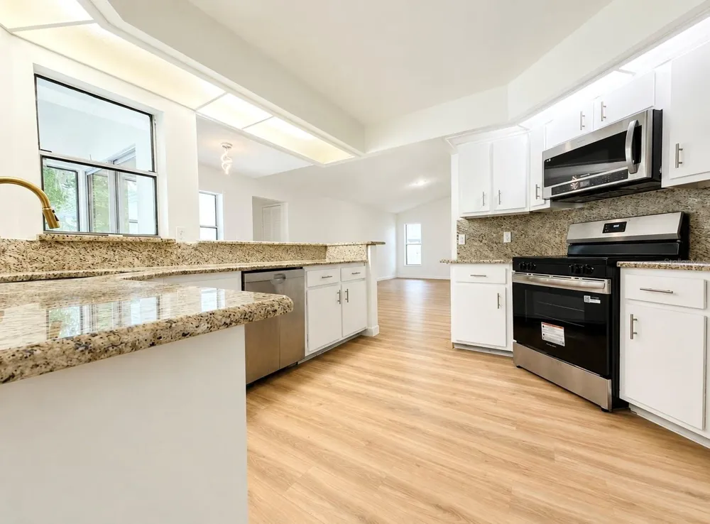 324 RINGWOOD CIRCLE Winter Springs, FL 32708