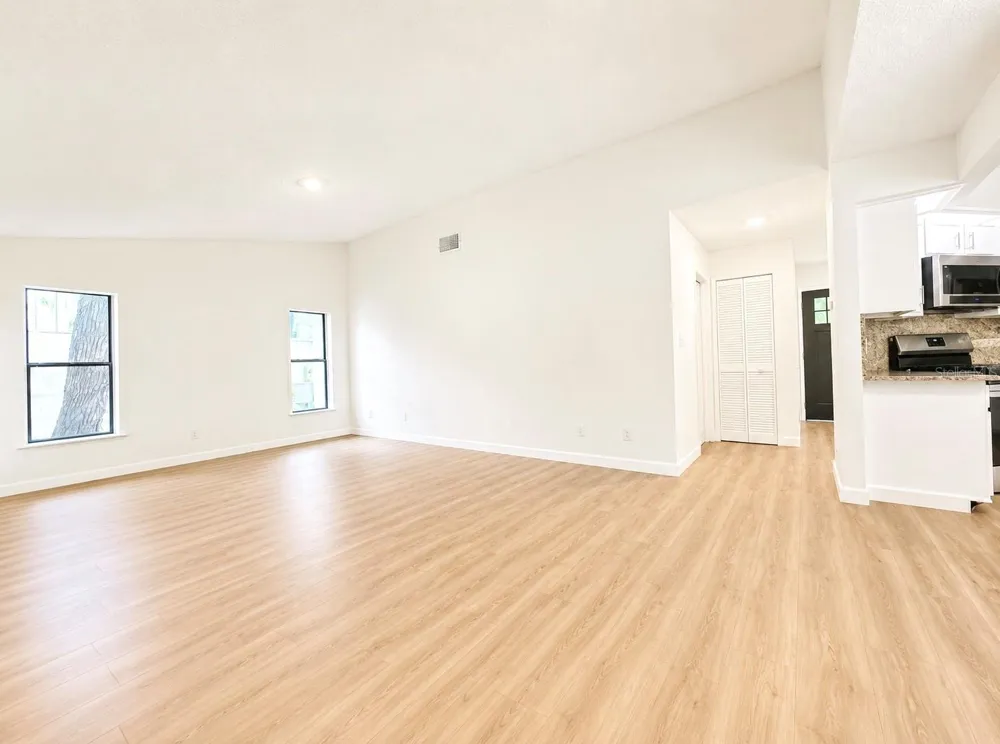 324 RINGWOOD CIRCLE Winter Springs, FL 32708