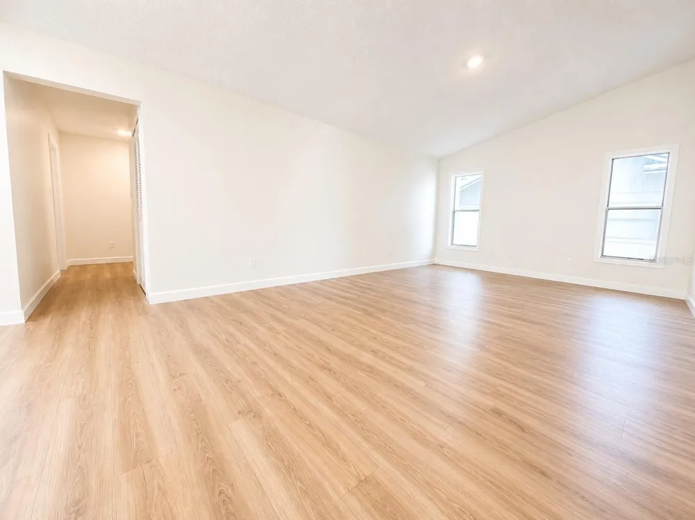 324 RINGWOOD CIRCLE Winter Springs, FL 32708