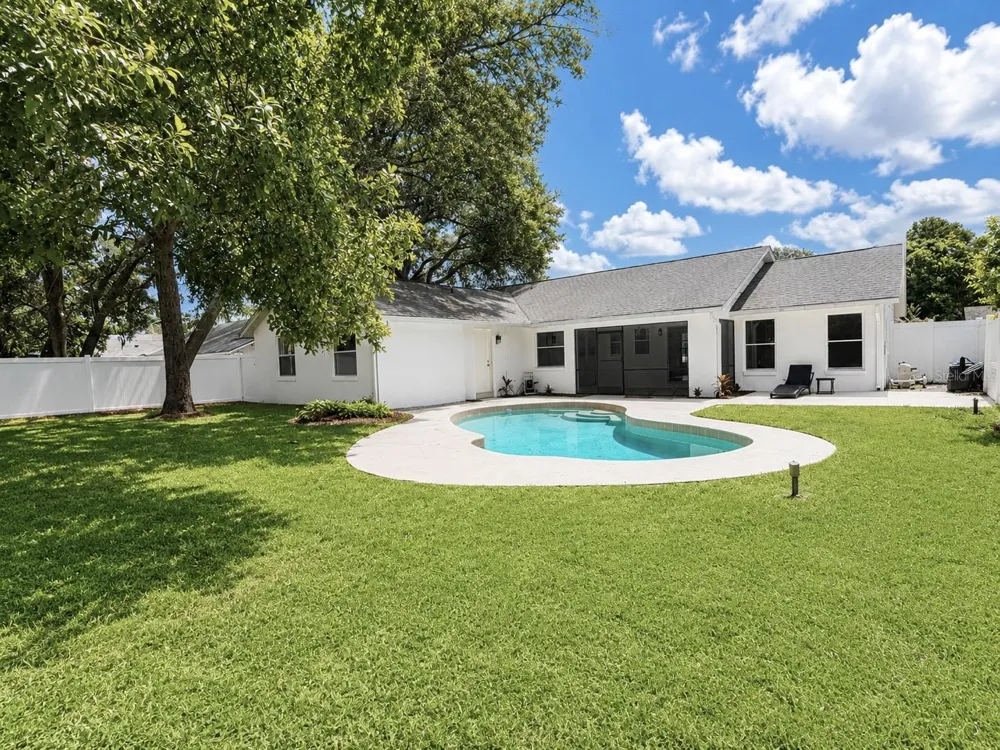 324 RINGWOOD CIRCLE Winter Springs, FL 32708