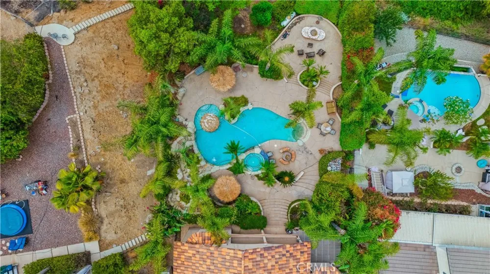22049 Loch Lomond Canyon Lake, CA 92587