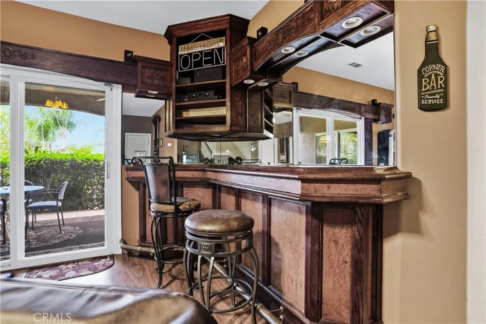 22049 Loch Lomond Canyon Lake, CA 92587