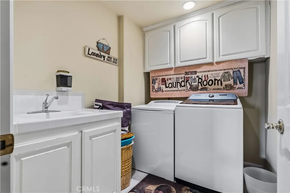 22049 Loch Lomond Canyon Lake, CA 92587