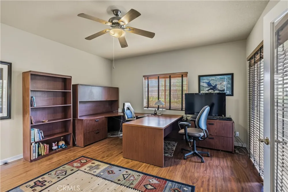 22049 Loch Lomond Canyon Lake, CA 92587