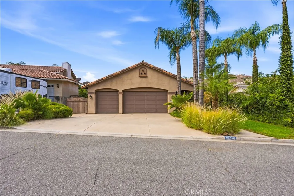 22049 Loch Lomond Canyon Lake, CA 92587