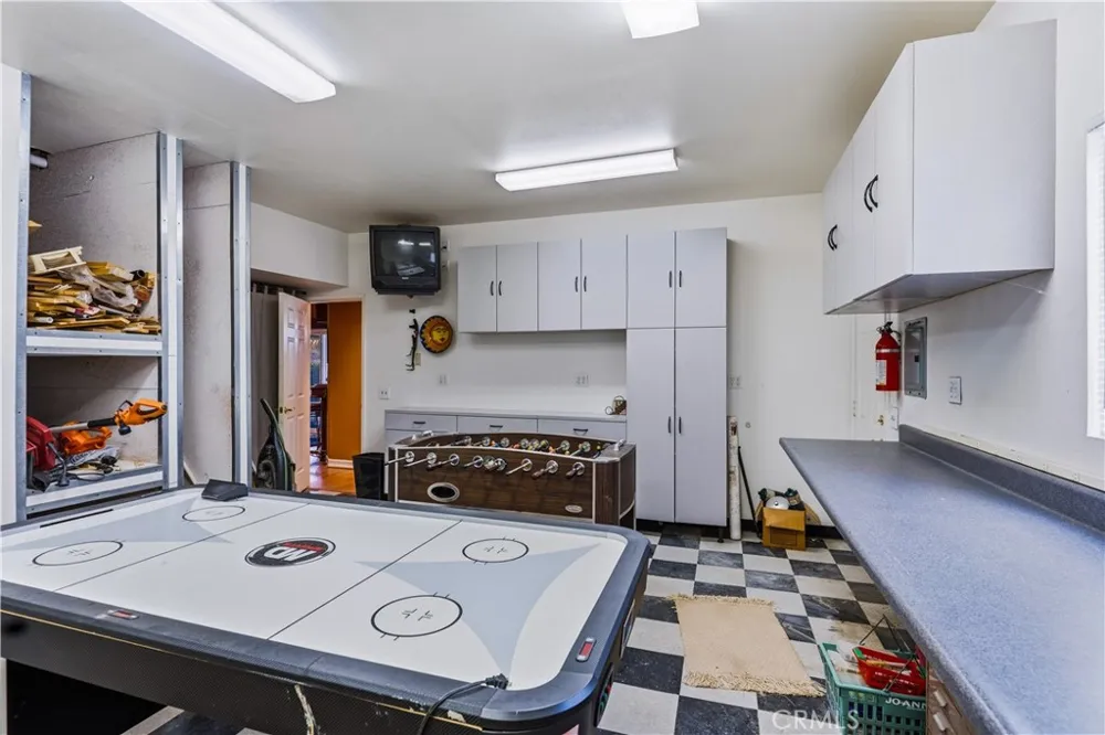 22049 Loch Lomond Canyon Lake, CA 92587