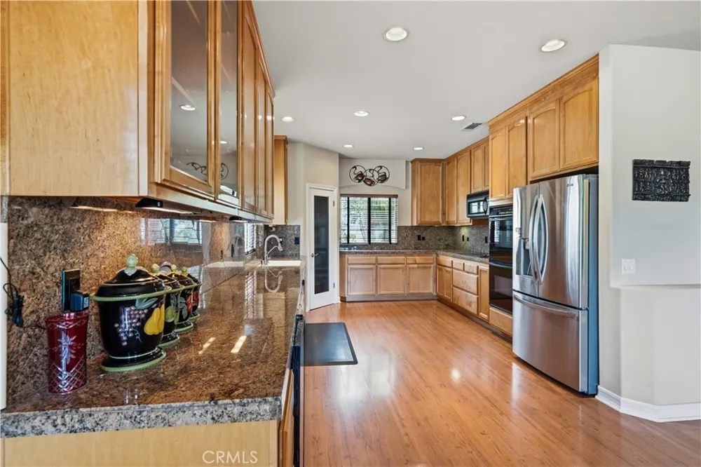 22049 Loch Lomond Canyon Lake, CA 92587