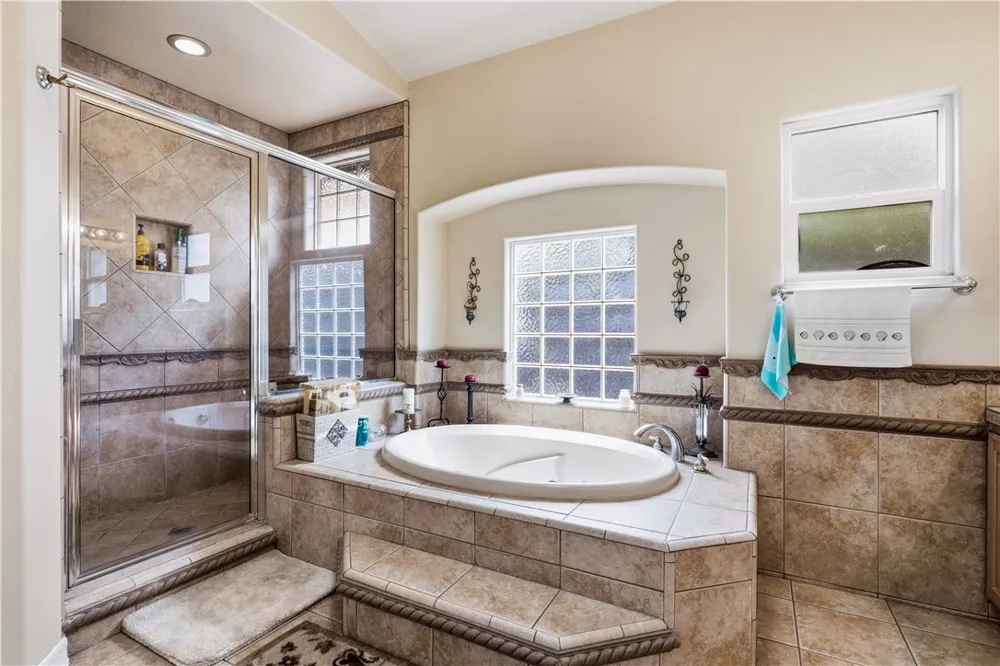 22049 Loch Lomond Canyon Lake, CA 92587