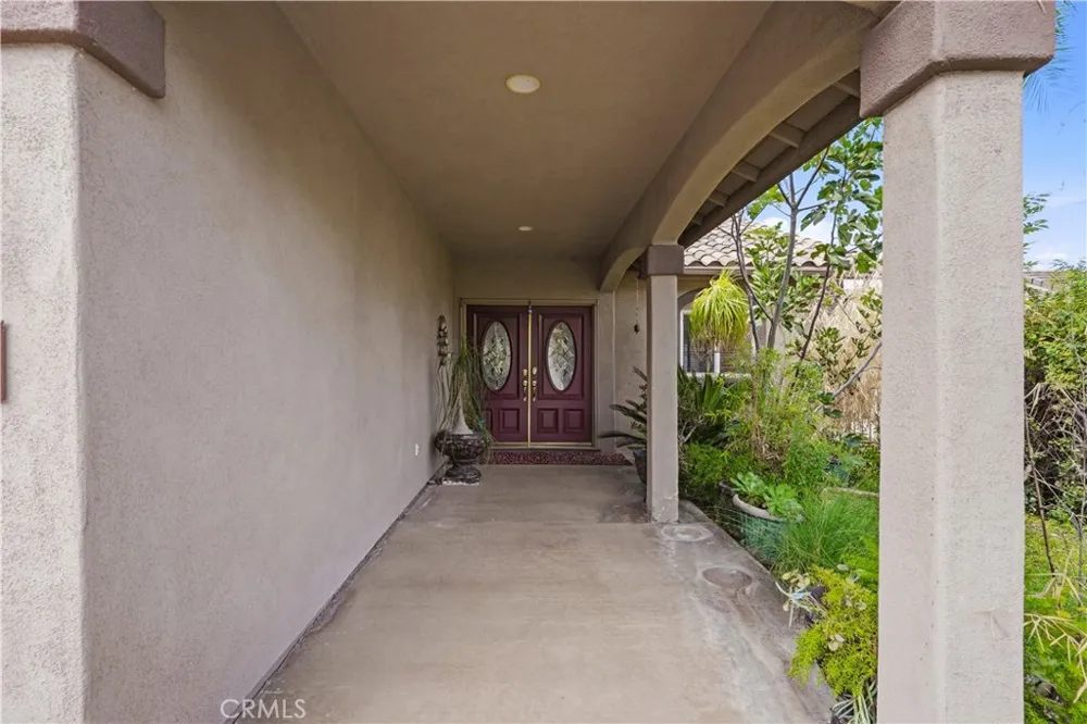 22049 Loch Lomond Canyon Lake, CA 92587