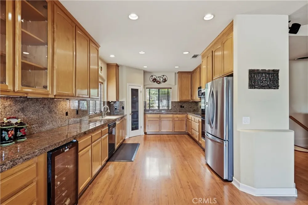 22049 Loch Lomond Canyon Lake, CA 92587