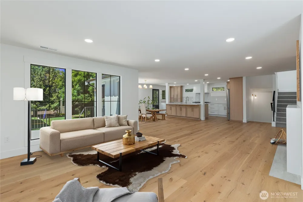 7743 Seward Park Avenue S Seattle, WA 98118