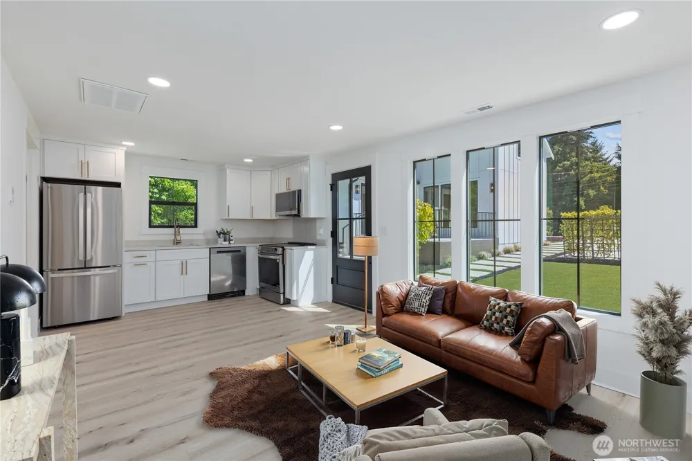 7743 Seward Park Avenue S Seattle, WA 98118