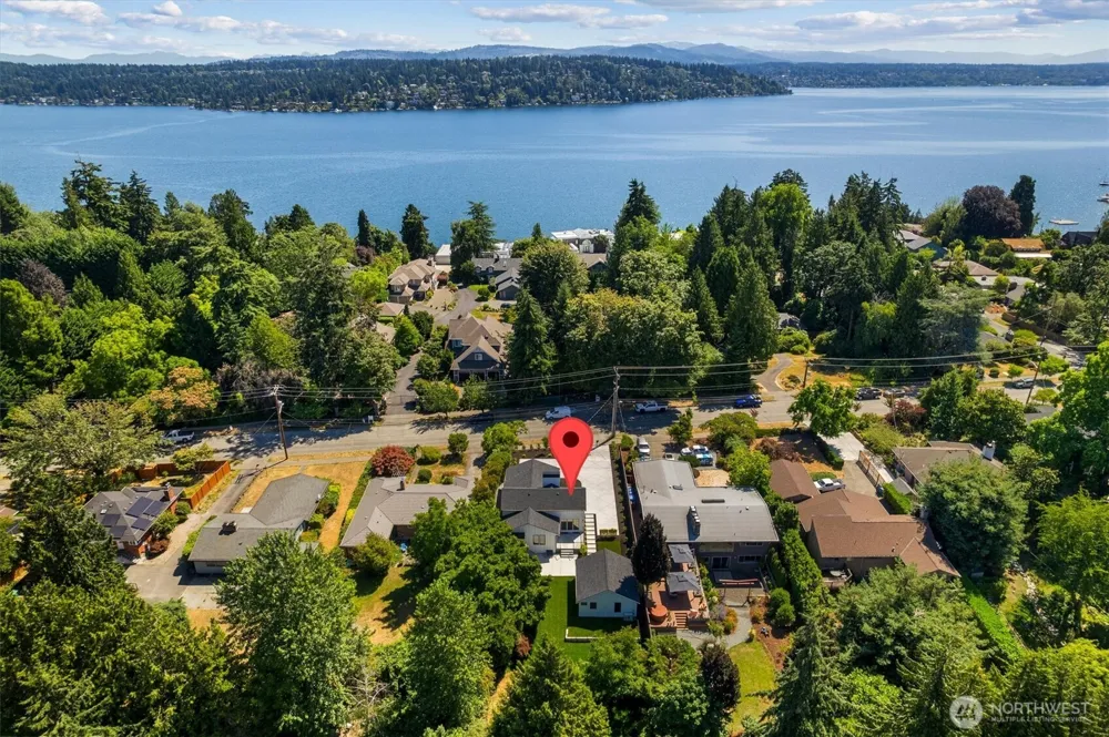 7743 Seward Park Avenue S Seattle, WA 98118