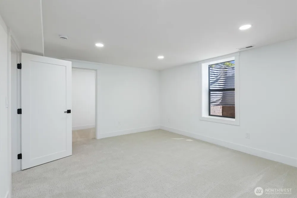 7743 Seward Park Avenue S Seattle, WA 98118