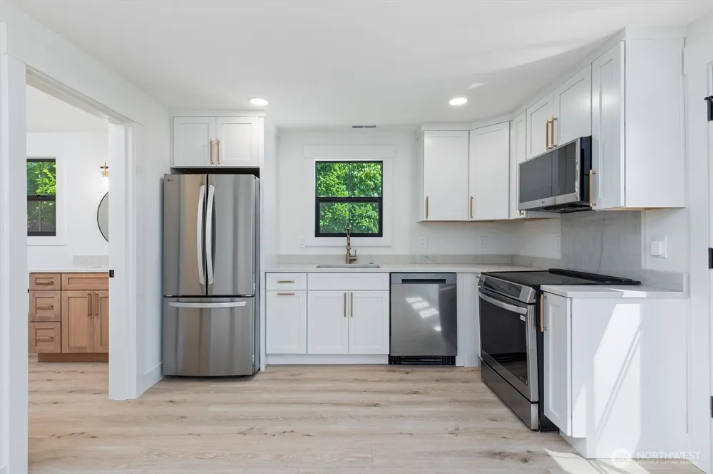 7743 Seward Park Avenue S Seattle, WA 98118