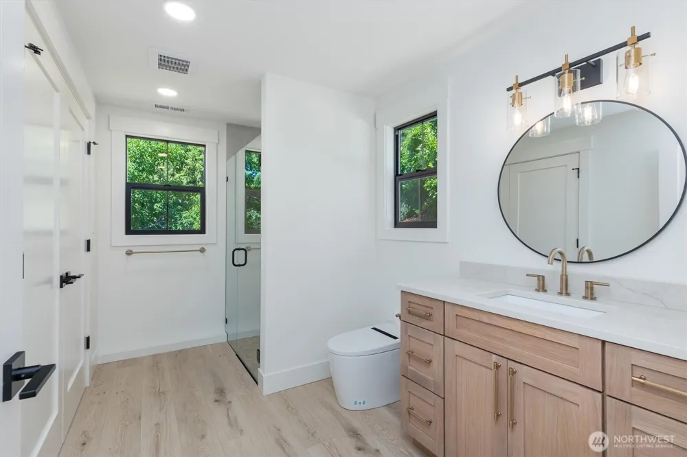 7743 Seward Park Avenue S Seattle, WA 98118