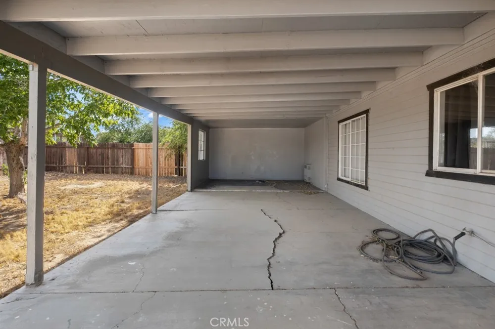 8560 Nipa Avenue California City, CA 93505