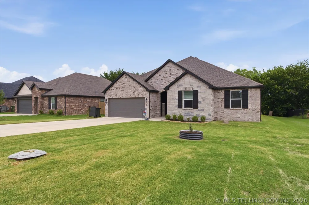 4207 W 4th Street Skiatook, OK 74070