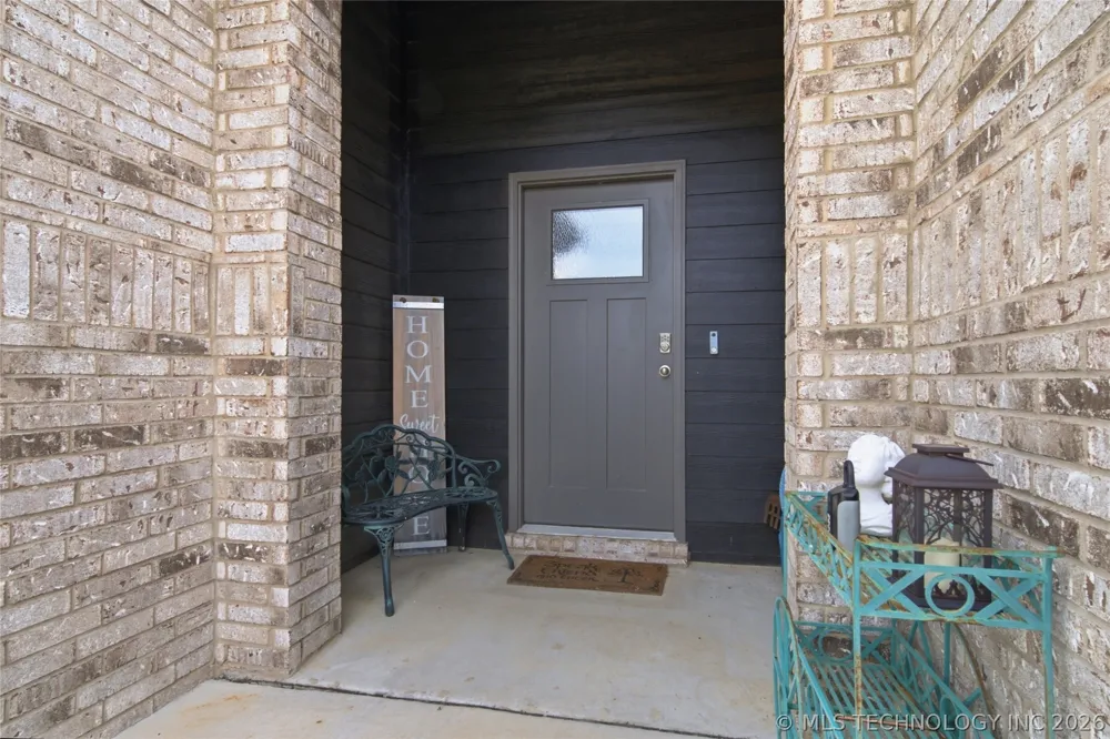 4207 W 4th Street Skiatook, OK 74070