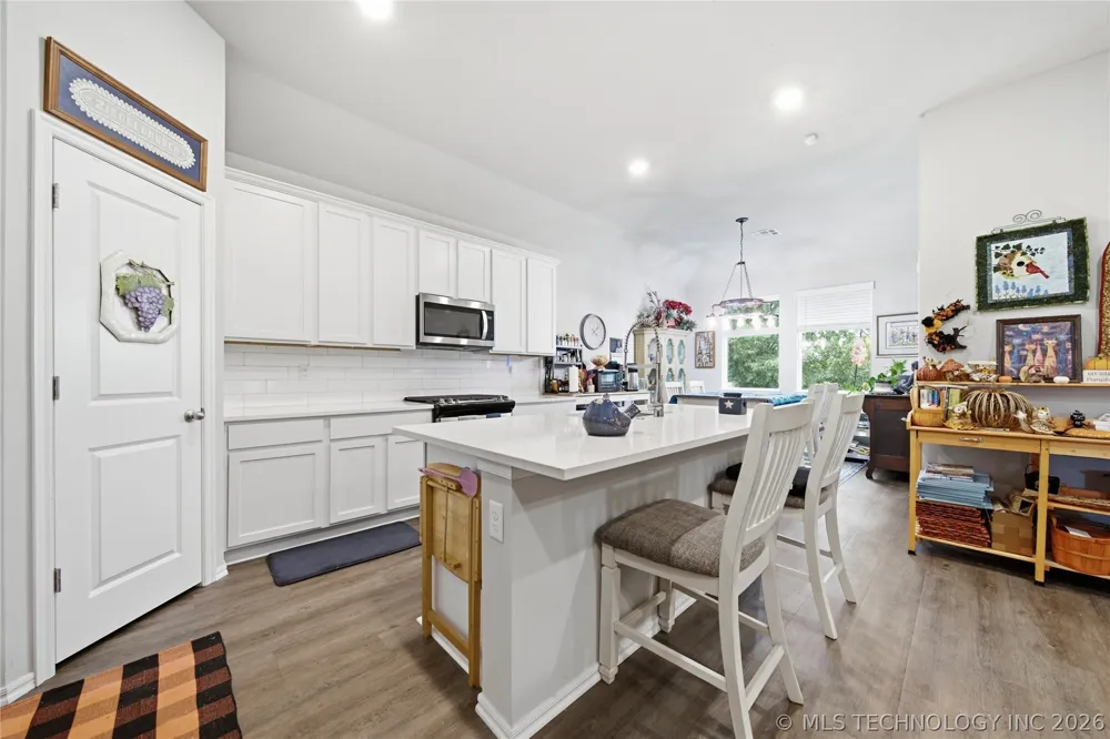 4207 W 4th Street Skiatook, OK 74070