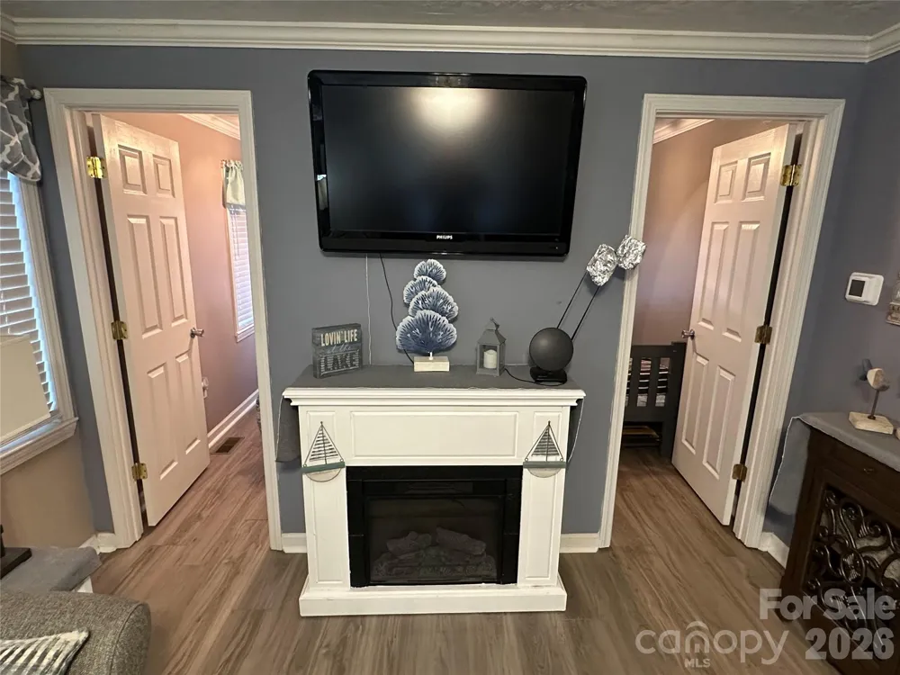 138 Marina Drive New London, NC 28127