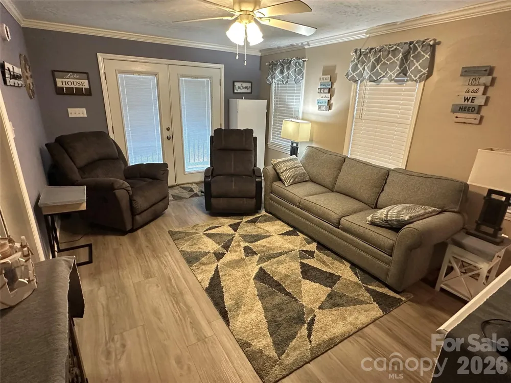 138 Marina Drive New London, NC 28127