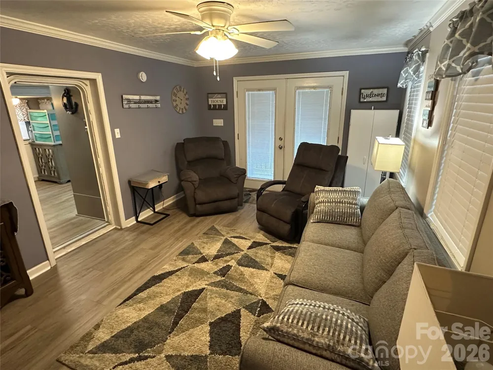 138 Marina Drive New London, NC 28127