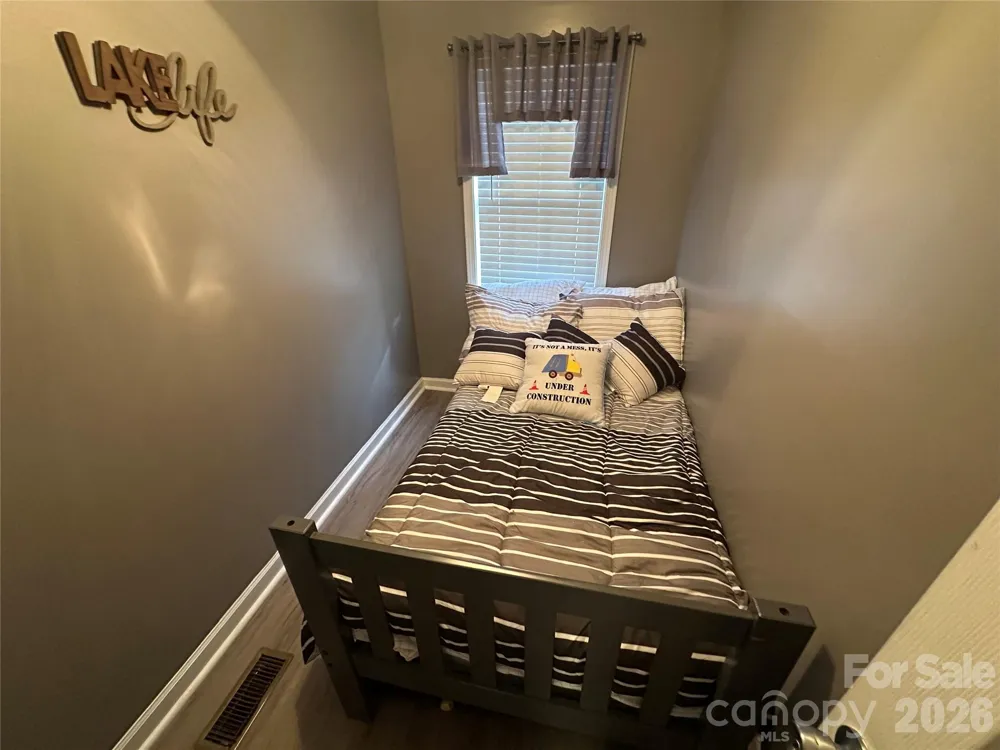 138 Marina Drive New London, NC 28127