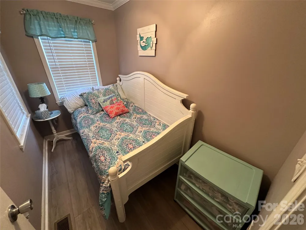 138 Marina Drive New London, NC 28127