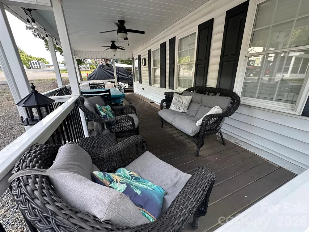 138 Marina Drive New London, NC 28127