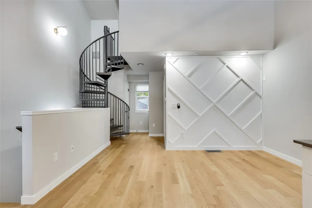 913 Duncan Lane #203 Austin, TX 78705